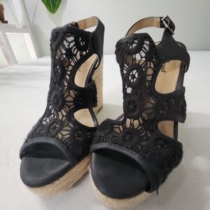 Lucky Brand Black Lace Wedge Sandals